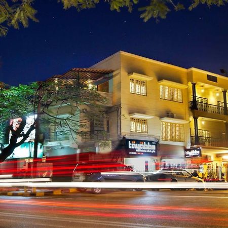 Amber Inn Bangalore Exterior photo